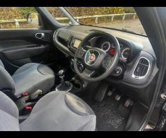 Fiat 500L GREAT EXAMPLE OF A FIAT 500L , DRIVE AWAY BARGAIN!!

MANUAL
DIESEL
SOLID 1.6L ENGINE 
ONLY - 8