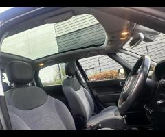 Fiat 500L GREAT EXAMPLE OF A FIAT 500L , DRIVE AWAY BARGAIN!!

MANUAL
DIESEL
SOLID 1.6L ENGINE 
ONLY - 10