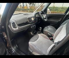 Fiat 500L GREAT EXAMPLE OF A FIAT 500L , DRIVE AWAY BARGAIN!!

MANUAL
DIESEL
SOLID 1.6L ENGINE 
ONLY - 17