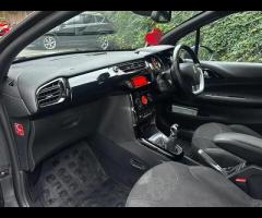 Citroen DS3 Cabrio GREAT EXAMPLE OF A CITROEN DS3 CABRIO, DRIVE AWAY BARGAIN!!

MANUAL
PETROL
SOLID - 12