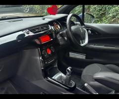 Citroen DS3 Cabrio GREAT EXAMPLE OF A CITROEN DS3 CABRIO, DRIVE AWAY BARGAIN!!

MANUAL
PETROL
SOLID - 13