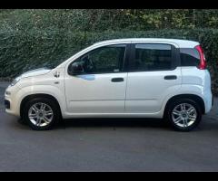 Fiat Panda GREAT EXAMPLE OF A FIAT PANDA, DRIVE AWAY BARGAIN!!

MANUAL
PETROL
SOLID 1.2L ENGINE 
ULE - 2