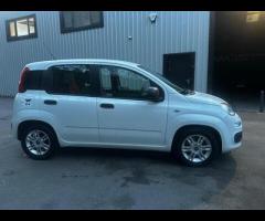 Fiat Panda GREAT EXAMPLE OF A FIAT PANDA, DRIVE AWAY BARGAIN!!

MANUAL
PETROL
SOLID 1.2L ENGINE 
ULE - 6