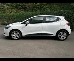 Renault Clio GREAT EXAMPLE OF A RENAULT CLIO, DRIVE AWAY BARGAIN!!

MANUAL
PETROL
SOLID 1.2L ENGINE - 2
