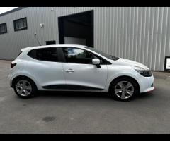 Renault Clio GREAT EXAMPLE OF A RENAULT CLIO, DRIVE AWAY BARGAIN!!

MANUAL
PETROL
SOLID 1.2L ENGINE - 7