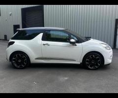 Citroen DS3 GREAT EXAMPLE OF A CITROEN DS3 , DRIVE AWAY BARGAIN!!

MANUAL
PETROL
SOLID 1.6L ENGINE - 6