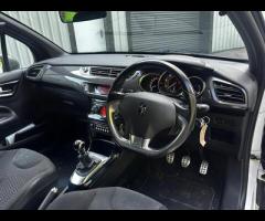 Citroen DS3 GREAT EXAMPLE OF A CITROEN DS3 , DRIVE AWAY BARGAIN!!

MANUAL
PETROL
SOLID 1.6L ENGINE - 15