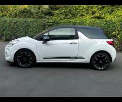Citroen DS3 GREAT EXAMPLE OF A CITROEN DS3, DRIVE AWAY BARGAIN!!

MANUAL
DIESEL
SOLID 1.6L ENGINE 
O - 2