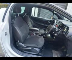 Citroen DS3 GREAT EXAMPLE OF A CITROEN DS3, DRIVE AWAY BARGAIN!!

MANUAL
DIESEL
SOLID 1.6L ENGINE 
O - 9