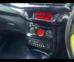 Citroen DS3 GREAT EXAMPLE OF A CITROEN DS3, DRIVE AWAY BARGAIN!!

MANUAL
DIESEL
SOLID 1.6L ENGINE 
O - 18