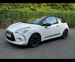 Citroen DS3 GREAT EXAMPLE OF A CITROEN DS3, DRIVE AWAY BARGAIN!!

MANUAL
DIESEL
SOLID 1.6L ENGINE 
O - 21