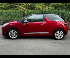 Citroen DS3 GREAT EXAMPLE OF A CITROEN DS3 AIR DREAM DSTYLE, DRIVE AWAY BARGAIN!!

MANUAL
DIESEL
SOL - 2
