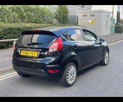 Ford Fiesta GREAT EXAMPLE OF A FORD FIESTA TITANIUM, DRIVE AWAY BARGAIN!!

MANUAL
PETROL
SOLID 1.0L - 6