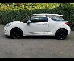 Citroen DS3 GREAT EXAMPLE OF A CITROEN DS3 , DRIVE AWAY BARGAIN!!

MANUAL
DIESEL
SOLID 1.6L ENGINE - 2