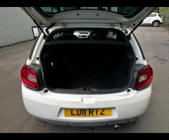 Citroen DS3 GREAT EXAMPLE OF A CITROEN DS3 , DRIVE AWAY BARGAIN!!

MANUAL
DIESEL
SOLID 1.6L ENGINE - 11