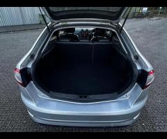 Ford Mondeo GREAT EXAMPLE OF A FORD MONDEO TITANIUM X, DRIVE AWAY BARGAIN!!

MANUAL
DIESEL
SOLID 2.0 - 13