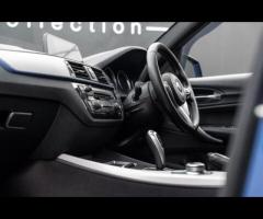 BMW 1 Series Over £3,100 of Optional Extras & ** 1 Previous Owner From New ** Finished in Estori - 27