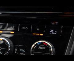 Skoda Octavia FULL Skoda Dealer Service History & ** 1 Previous Owner From New ** Finished in Co - 9