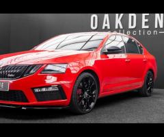 Skoda Octavia FULL Skoda Dealer Service History & ** 1 Previous Owner From New ** Finished in Co - 22