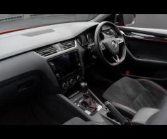 Skoda Octavia FULL Skoda Dealer Service History & ** 1 Previous Owner From New ** Finished in Co - 23