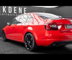 Skoda Octavia FULL Skoda Dealer Service History & ** 1 Previous Owner From New ** Finished in Co - 24