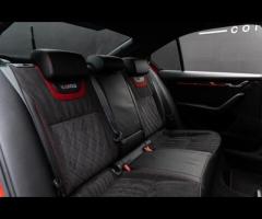 Skoda Octavia FULL Skoda Dealer Service History & ** 1 Previous Owner From New ** Finished in Co - 42