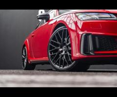 Audi TT Detailed Service History & ** 1 Owner From New ** Finished in Tango Red Metallic with Bl - 28