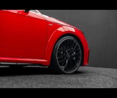 Audi TT Detailed Service History & ** 1 Owner From New ** Finished in Tango Red Metallic with Bl - 38