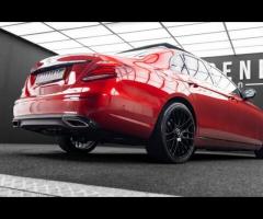 Mercedes-Benz E Class Over £10,500 of Optional Extras & Detailed Service History. Finished in Hy - 36