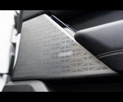 Land Rover Range Rover Velar Over £4,000 of Optional Extras & Detailed Land Rover Dealer/Indepen - 9