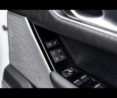 Land Rover Range Rover Velar Over £4,000 of Optional Extras & Detailed Land Rover Dealer/Indepen - 11