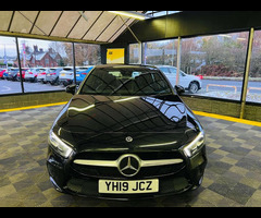 Mercedes-Benz A-class 1.3 A 180 Sport Exeutive Auto 5dr - 4