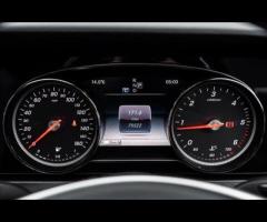 Mercedes-Benz E Class Detailed Service History. Finished in Obsidian Black Metallic with Black Artic - 39