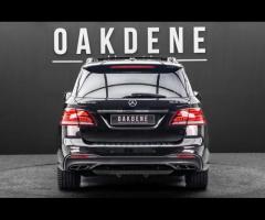 Mercedes-Benz GLE Detailed Service History with 8 Mercedes-Benz Main Dealer Services! Finished in Ob - 10