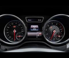 Mercedes-Benz GLE Detailed Service History with 8 Mercedes-Benz Main Dealer Services! Finished in Ob - 39