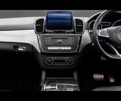 Mercedes-Benz GLE Detailed Service History with 8 Mercedes-Benz Main Dealer Services! Finished in Ob - 43