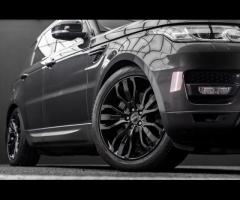 Land Rover Range Rover Sport Over £7,500 of Optional Extras & FULL Land Rover Dealer/Independent - 28