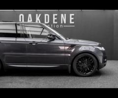 Land Rover Range Rover Sport Over £7,500 of Optional Extras & FULL Land Rover Dealer/Independent - 42