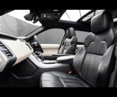 Land Rover Range Rover Sport Over £5,000 of Optional Extras & FULL Service History. Finished in - 2
