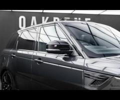 Land Rover Range Rover Sport Over £5,000 of Optional Extras & FULL Service History. Finished in - 30