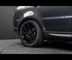 Land Rover Range Rover Sport Over £5,000 of Optional Extras & FULL Service History. Finished in - 32