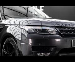 Land Rover Range Rover Sport Over £5,000 of Optional Extras & FULL Service History. Finished in - 34