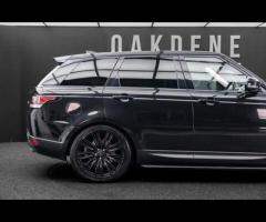 Land Rover Range Rover Sport Over £6,000 of Optional Extras, Detailed Service History & ** 1 Own - 45