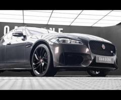 Jaguar XF Over £6,300 of Optional Extras, FULL Jaguar Dealer/Independent Service History & ** 1 - 18