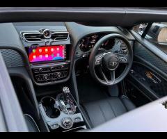 Bentley Bentayga Premium Vehicles proudly present this exceptional Bentley Bentayga 4.0 V8
A rare 7- - 2