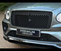 Bentley Bentayga Premium Vehicles proudly present this exceptional Bentley Bentayga 4.0 V8
A rare 7- - 9