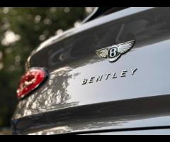 Bentley Bentayga Premium Vehicles proudly present this exceptional Bentley Bentayga 4.0 V8
A rare 7- - 21