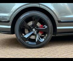 Bentley Bentayga Premium Vehicles proudly present this exceptional Bentley Bentayga 4.0 V8
A rare 7- - 30