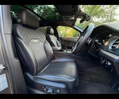 Bentley Bentayga Premium Vehicles proudly present this exceptional Bentley Bentayga 4.0 V8
A rare 7- - 35
