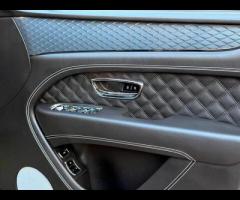 Bentley Bentayga Premium Vehicles proudly present this exceptional Bentley Bentayga 4.0 V8
A rare 7- - 39